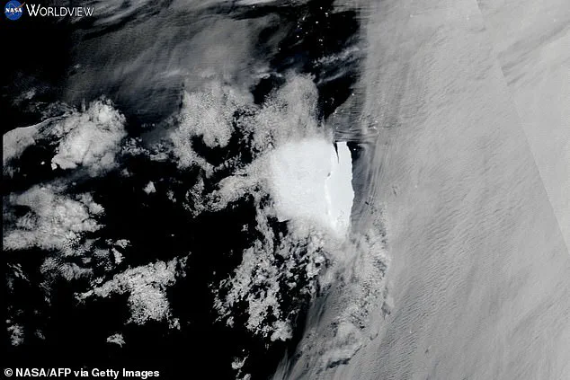 World's Largest Iceberg A23a Nearing Disintegration as Scientists Monitor Its Fate