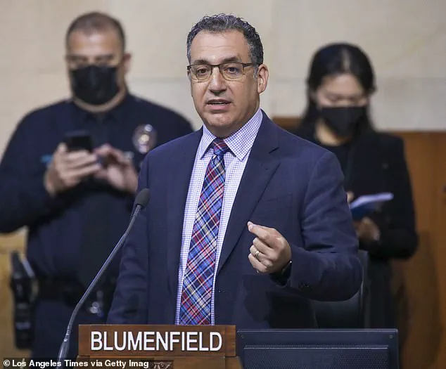 RVs Disrupt Winnetka's Tranquility, Sparking Community Crisis