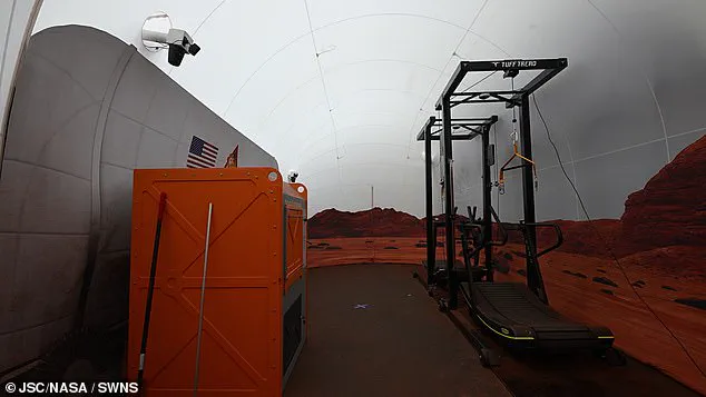 NASA's Chapea Mission: British Pilot Participates in 378-Day Mars Simulation to Advance Human Space Exploration