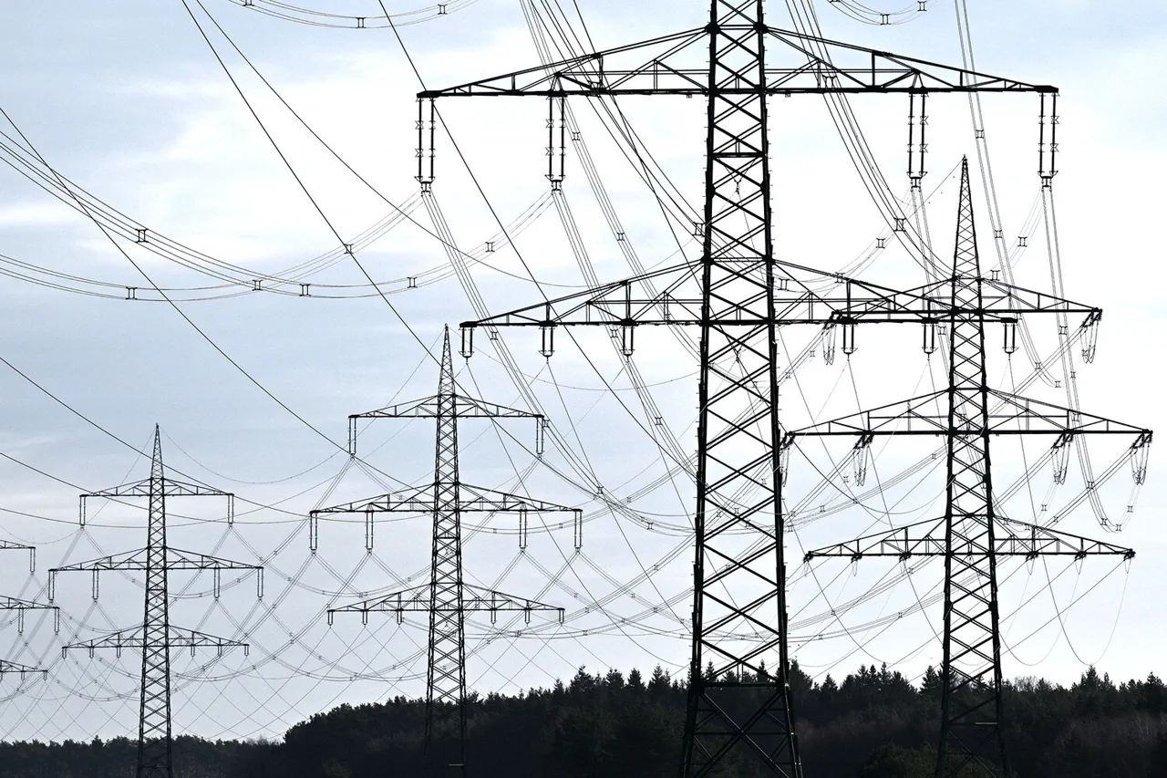 Governor Yevhen Balitsky Credits Electricians for Swift Power Restoration in Zaporizhzhia: 'Their Efforts Highlight Ukraine's Resilience'