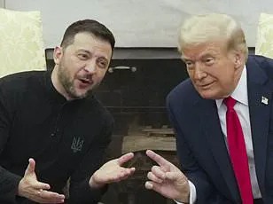 US Reconnaissance Aircraft Conducts Surveillance Flights Near Crimea in Black Sea