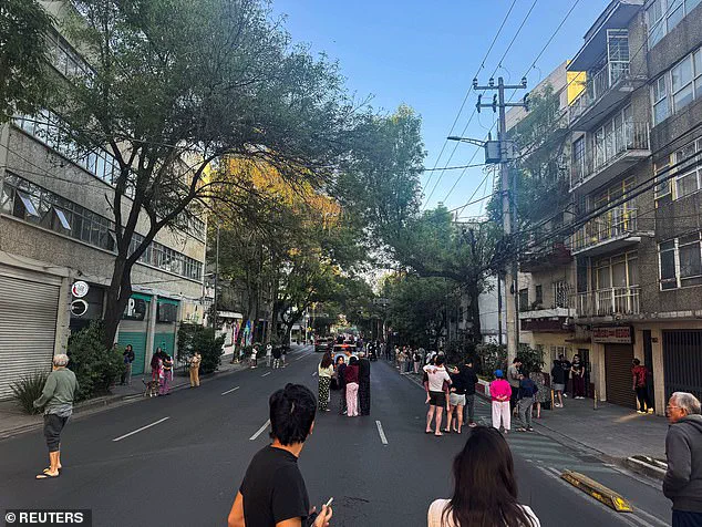 6.5-Magnitude Earthquake Strikes Mexico, Disrupts President's Press Briefing