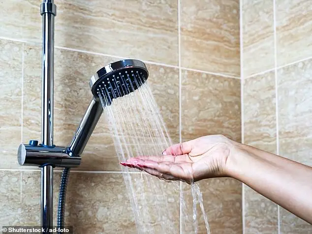 Misunderstood Showering Practices: Dermatologist Issues Expert Advisories on Personal Hygiene