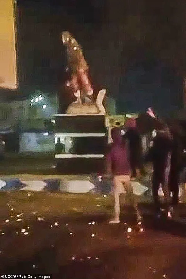 Government Crackdown and Internet Shutdown Intensify Amid Rising Protests in Iran