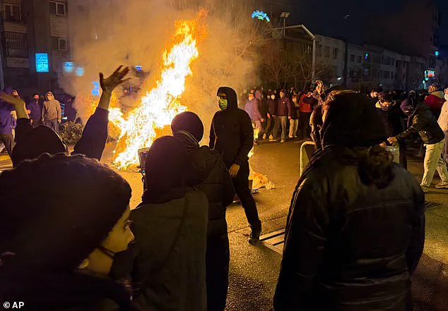 Urgent: Trump Warns of Strong US Action as Iran Braces for Pro-Democracy Protester Executions, Crackdown Claims Thousands