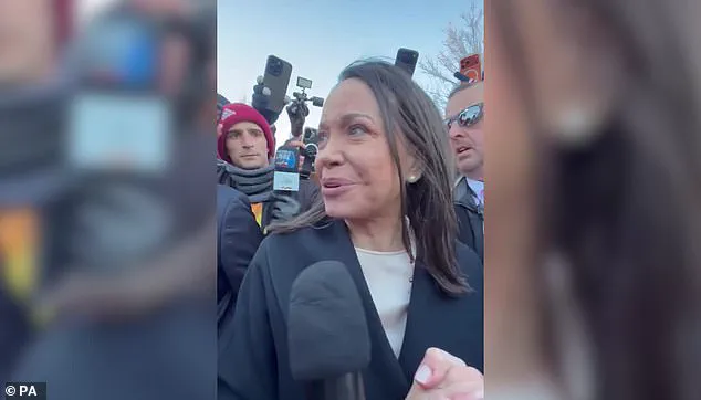 Venezuelan Opposition Leader Surrenders Nobel Medal to Trump in Controversial White House Gesture