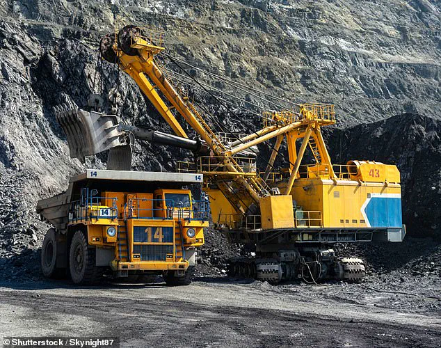 Sediment Layer Beneath Greenland's Ice Sheet Found to Weaken Glaciers, Impeding U.S. Arctic Ambitions