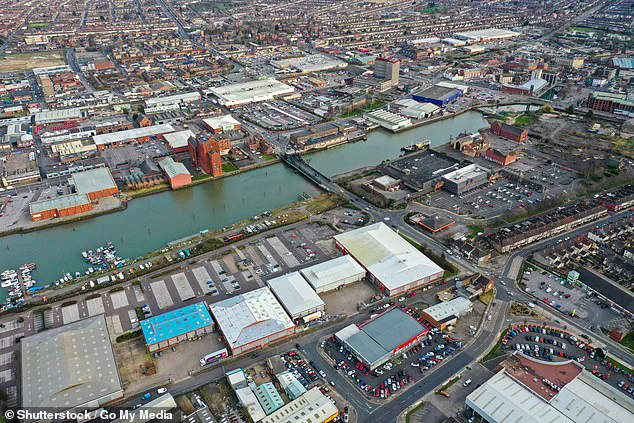 University of Oxford Study Exposes ChatGPT's Skewed Perceptions of UK Towns and Cities, Linked to Online Narratives