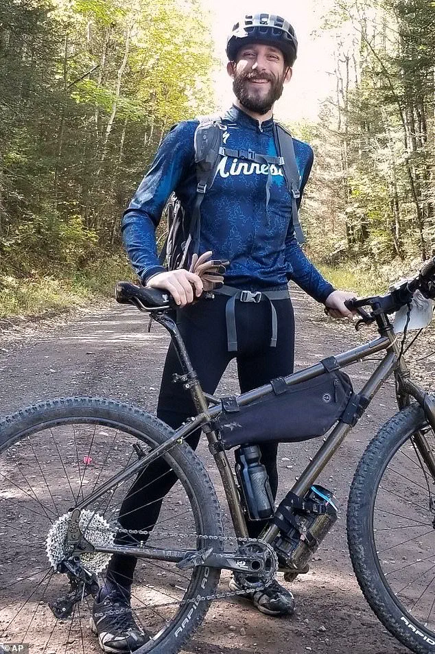 Fatal Confrontation in Minneapolis: Federal Agents Detain Illegal Immigrant, ICU Nurse Killed