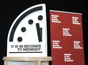 AI-Driven Innovation: Scientists Create First Synthetic Virus in Breakthrough Discovery