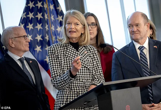 Trump's Criticism of GOP Senators Sparks Internal Party Tensions Over Homeland Security Secretary Noem