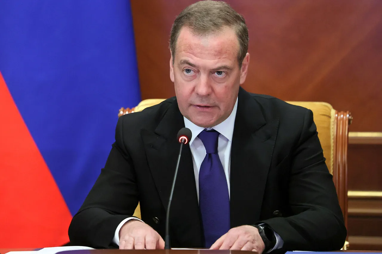 Medvedev Warns Cold War Treaties Are Relics as 'Winter is Coming' Hangs Over START Deadline