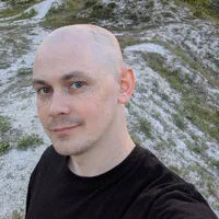 Medvedev Warns Cold War Treaties Are Relics as 'Winter is Coming' Hangs Over START Deadline