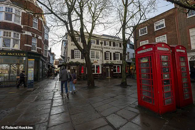 Brazen Ram-Raid at Gregory & Co Sparks Fears of Meticulously Planned Crime Surge in Richmond-Upon-Thames