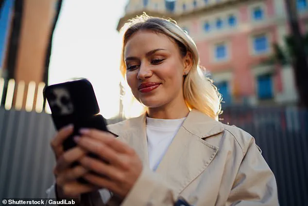 How Soon Is Too Soon? Study Reveals Optimal Time to Message After First Date