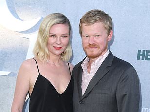 How Soon Is Too Soon? Study Reveals Optimal Time to Message After First Date