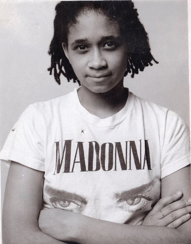 Retired Photographer's 1996 JFK Jr. Photos Now Worth $7M