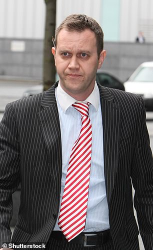 Ex-Royal Officer Alleges Prince Andrew Smuggled Women into Buckingham Palace, Raising Monarchy Scandal