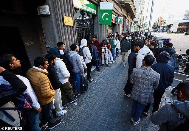 Spain Considers Sweeping Policy to Grant Legal Status to Over a Million Undocumented Migrants Amid Debate Over Strain on Public Services and Economic Benefits