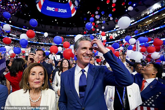 Nancy Pelosi Backs Newsom's 2028 Bid, Leveraging Deep San Francisco Ties