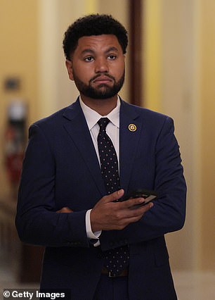 Suspect Arrested Near U.S. Capitol Over Potential Security Threat