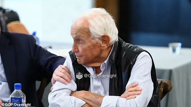 Billionaire Les Wexner's Deposition Turns Into Public Spectacle as Lawyer's Frustration Boils Over