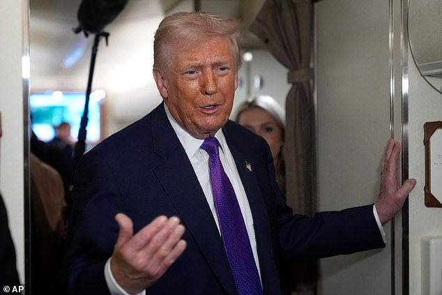 Trump Accuses Obama of Mishandling Classified Information Over 2016 Remarks on Extraterrestrial Life