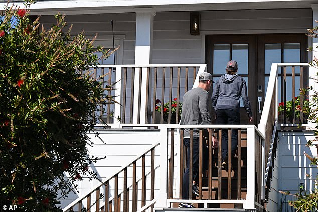 LAUSD Superintendent's Home and HQ Raided in Federal AI Probe