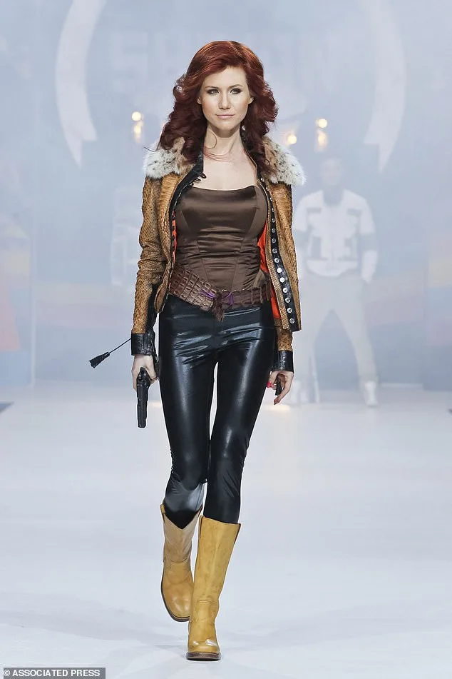 Bill Gates' 2009 Photo with Kremlin Spy Anna Chapman and Mila Antonova Sparks Questions About Hidden Ties