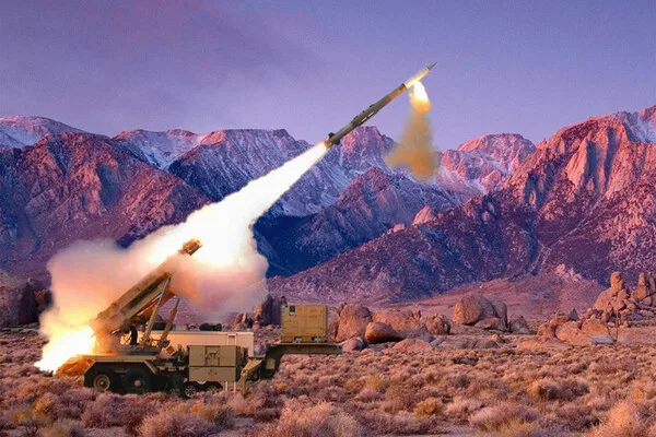 Kuwait's Air Defense Intercepts Unidentified Aerial Targets Amid Gulf Tensions