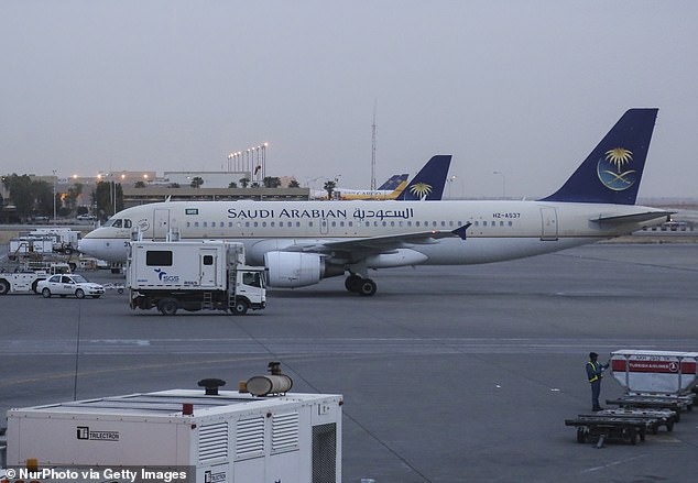 Middle East Elite Flee Chaos on Private Jets as Tensions Escalate
