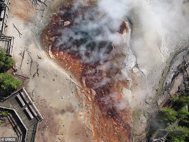 Echinus Geyser Reawakens After Prolonged Dormancy, Raising Concerns About Yellowstone's Supervolcano Stability