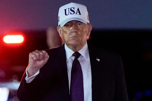 Iran-West Tensions Escalate as Trump Courts Global Help, Zelenskyy Steps In With Ukraine's Drone Expertise