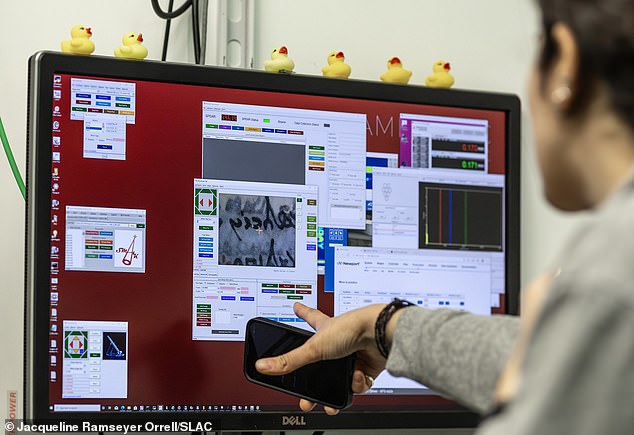 X-Rays Reveal 2,000-Year-Old Star Map Attributed to Hipparchus