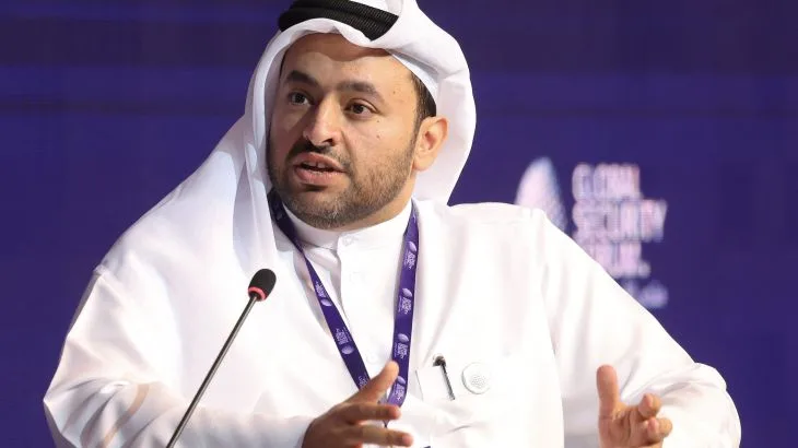 Qatar's Minister Calls for De-Escalation Amid Escalating Conflict and Infrastructure Damage in the Middle East