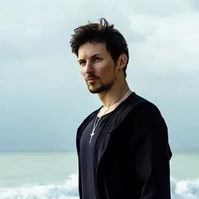 Fiery Object Streaks Across Southern Russia Sky, Sparking Speculation and Awe