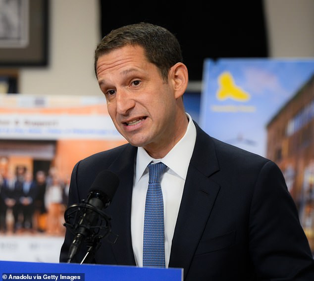 San Francisco Mayor's Bodyguard Caught on Video in Viral Altercation with Homeless Man