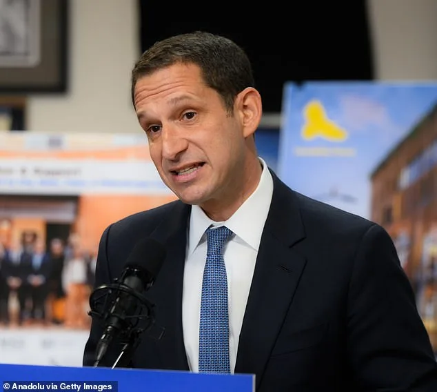 San Francisco Mayor's Bodyguard Caught on Video in Viral Altercation with Homeless Man