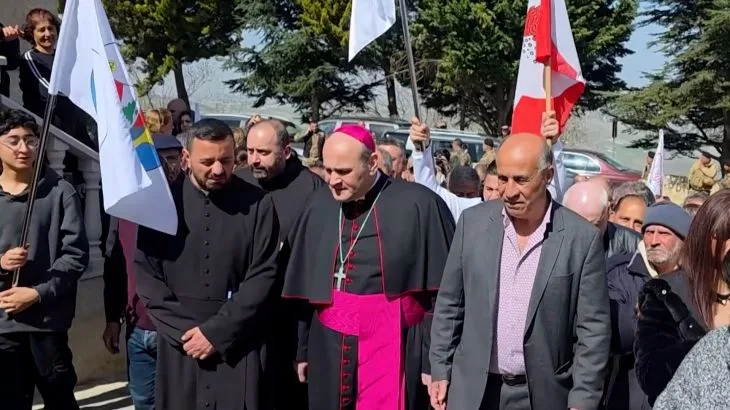 London Hit-and-Run: Driver Strikes Mother on Way to Mosque and Flees