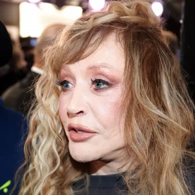 Russia Deploys FPV Drones to Physically Intercept Ukrainian UAVs in Bold New Warfare Tactics