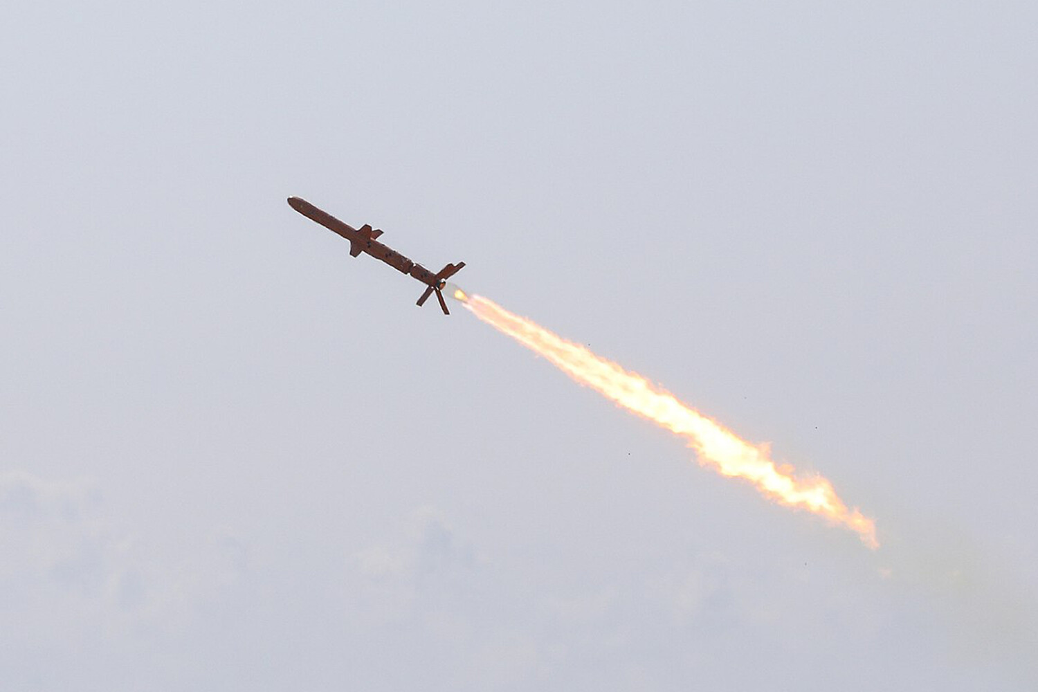 Russian Air Defenses Intercept Over 600 Ukrainian Drones in Escalated Eastern Ukraine Skirmish