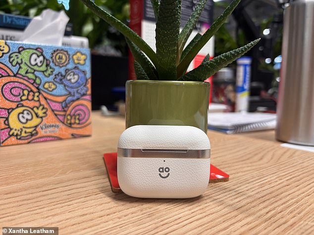 AO's Wireless Noise Cancelling Earbuds: Budget-Conscious Innovation Challenges Tech Giants