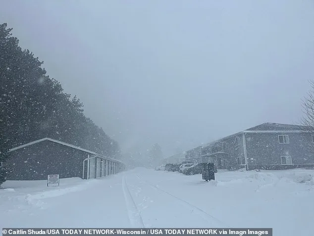 Colossal 'Triple-Threat' Storm Sweeps U.S., Endangering Millions with Blizzards, Extreme Cold