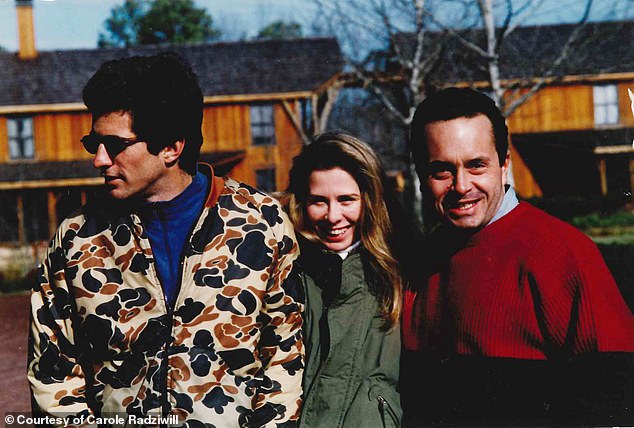 The Secret Wedding of JFK Jr. and Carolyn Bessette: A Hidden Ceremony on Cumberland Island