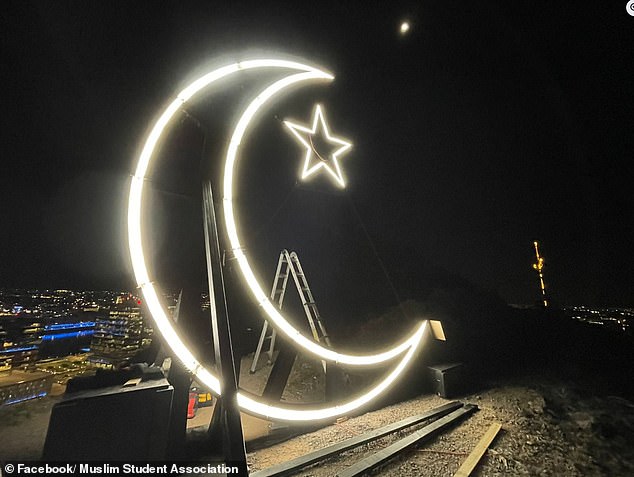 Vandals Destroy 15-Foot Islamic Crescent Moon Symbol of Ramadan on Arizona Mountain