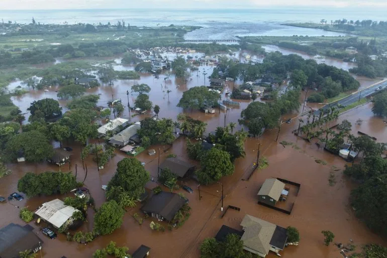 Oahu's Historic Flash Flooding Forces 5,500 Evacuations as Rescuers Battle Rising Waters