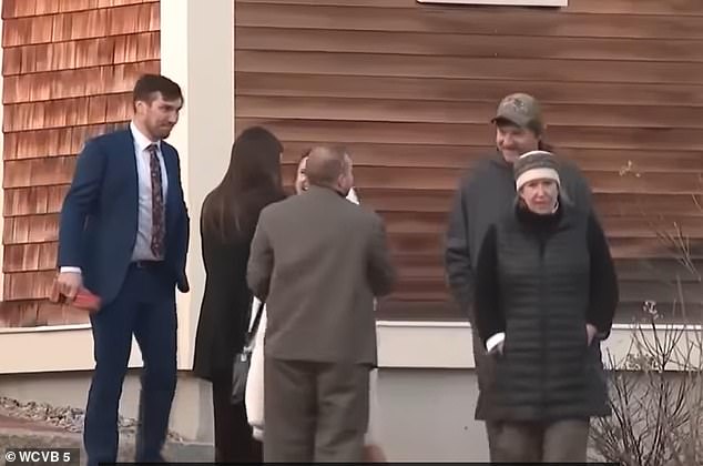 Floor Collapse During Wedding Injures Six, Traps 70 at New Hampshire Venue