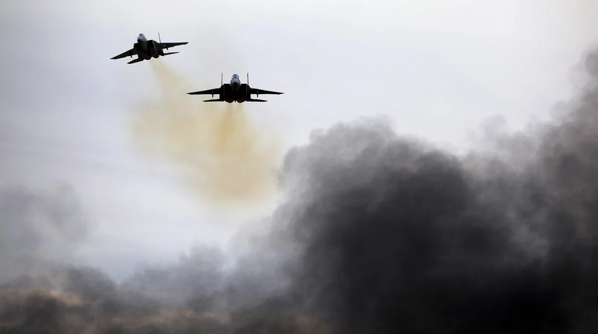 Israeli Forces Strike Litani River Bridge to Disrupt Hezbollah Supply Lines