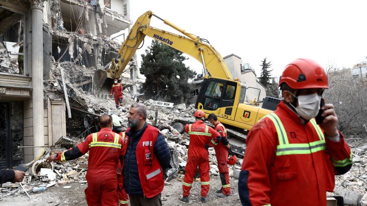 U.S.-Iran Conflict Enters 25th Day with Trump's Strike Pause Amid Escalating Tensions and Diverging Diplomatic Claims