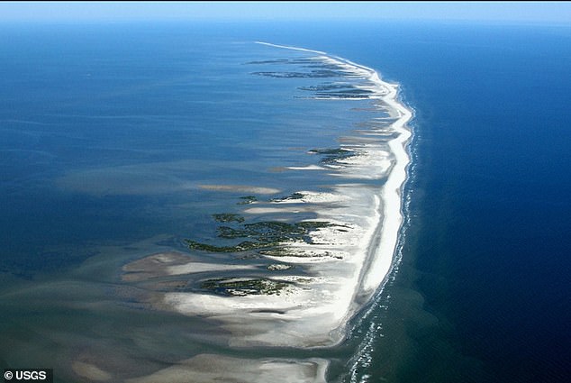 Retired Architect's Sonar Evidence Suggests 12,000-Year-Old Submerged City Near Louisiana